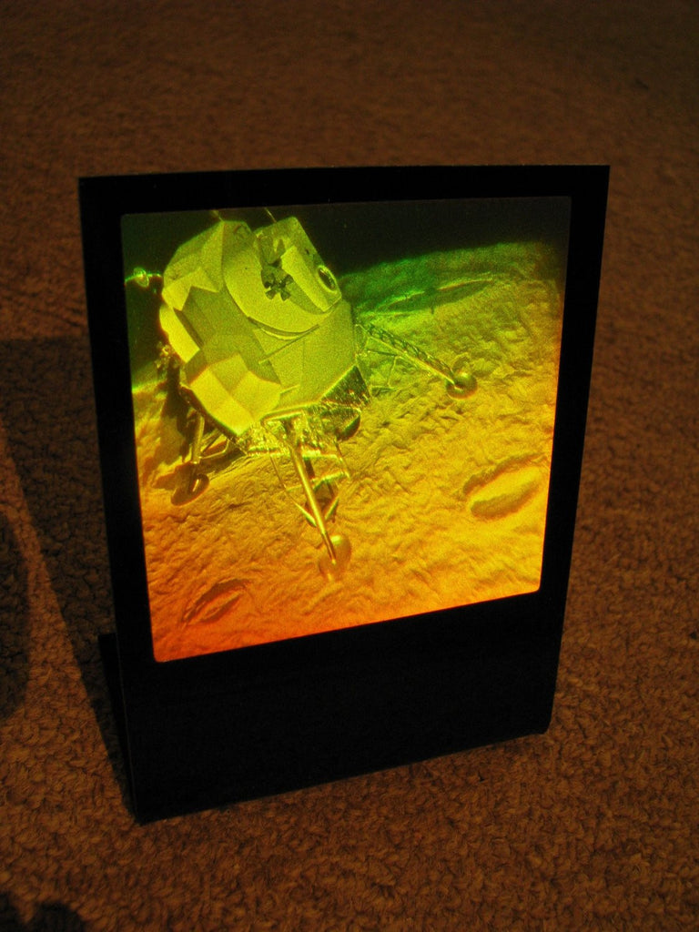 True 3D Lunar Lander Polaroid Photopolymer Hologram Deskstand, Fabulous Collectible